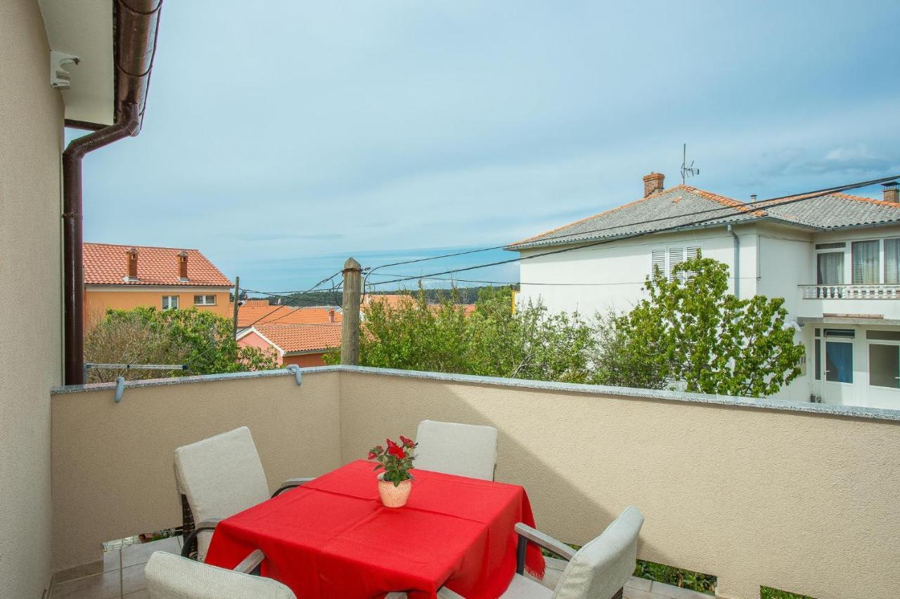 Apartments Nada Palit Kültér fotó