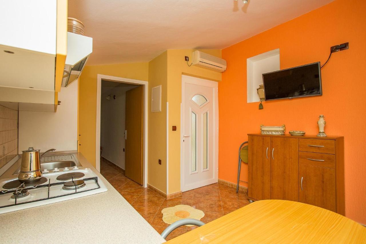 Apartments Nada Palit Kültér fotó