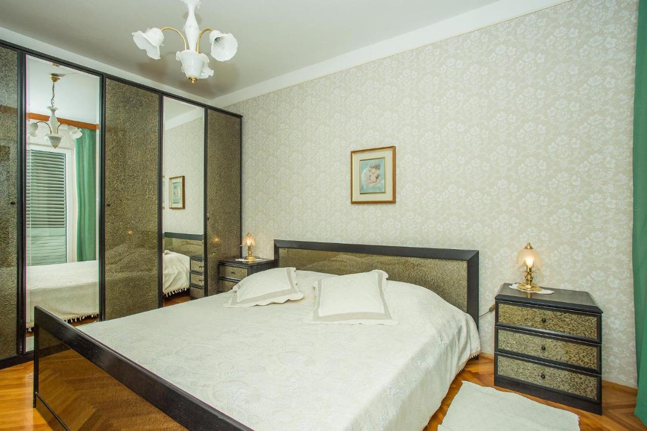 Apartments Nada Palit Kültér fotó